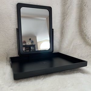 Travel mirror